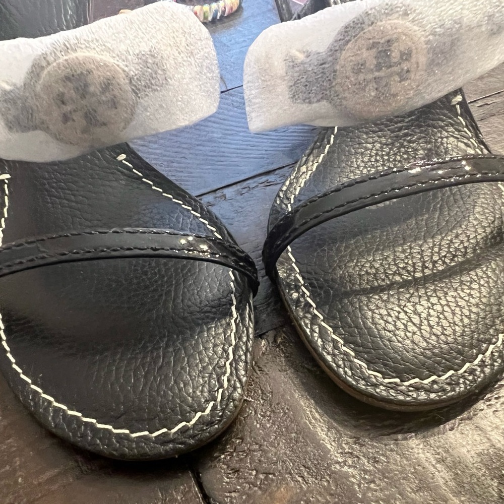 Tory Burch Black Sandals with Gold Logo - Picture 9 of 10